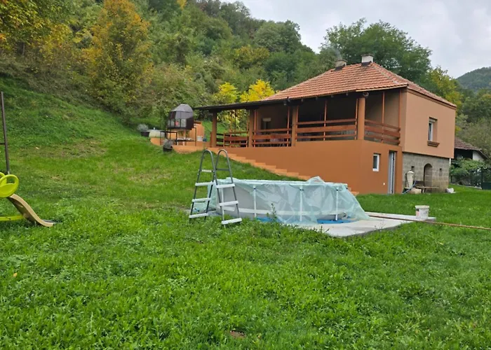 Premecki فيلة Čačak